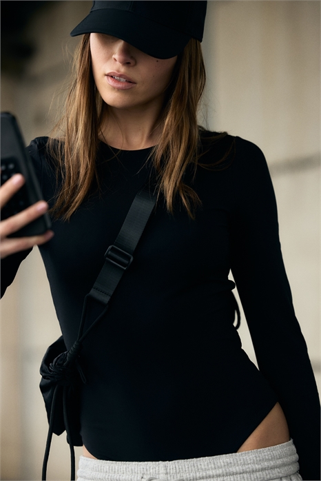 Скульптурирующее боди со стрингами с длинными рукавами 1303490001 - Фото 13990802