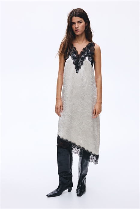 Свободное платье с кружевными деталями 1311208001 - Фото 13991688