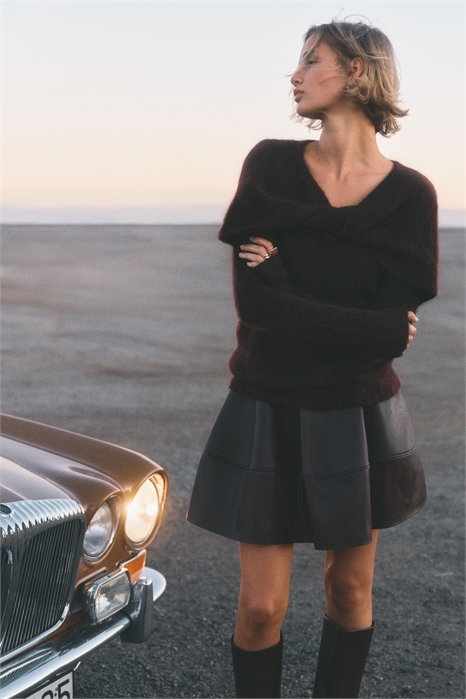 Топ с кручеными деталями из мохерового бленда 1316734002 - Фото 13992142