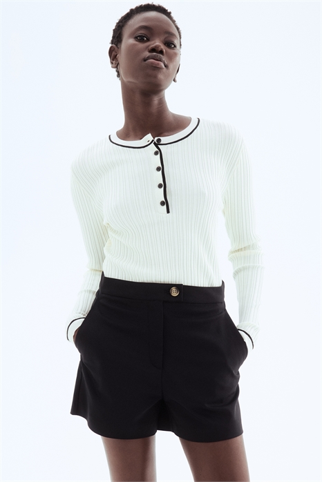 Приталенные шорты 1276124001 - Фото 13993235