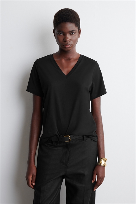 Хлопковая футболка с V-образным вырезом 1277147003 - Фото 14081299