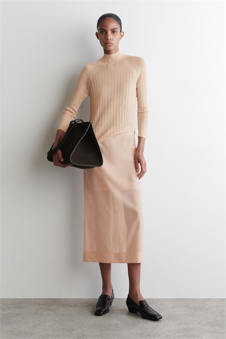 Трикотажный топ с ребристой отделкой артикул 1294210001