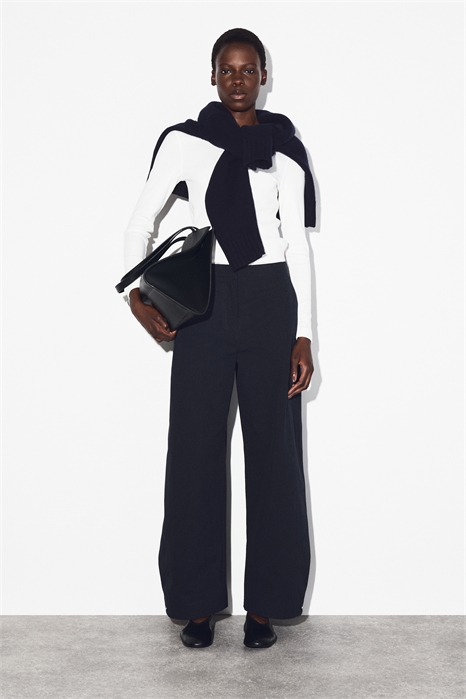 Брюки с бочкообразными штанинами из хлопка пима 1283729004 - Фото 14105576