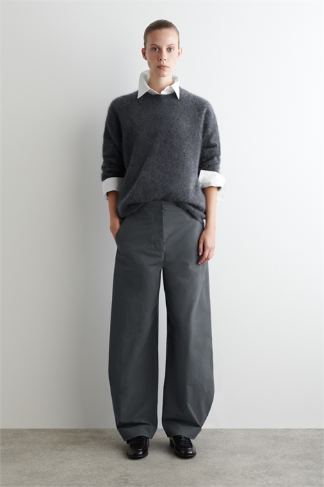 Брюки с бочкообразными штанинами из хлопка пима 1283729002 - Фото 14108216