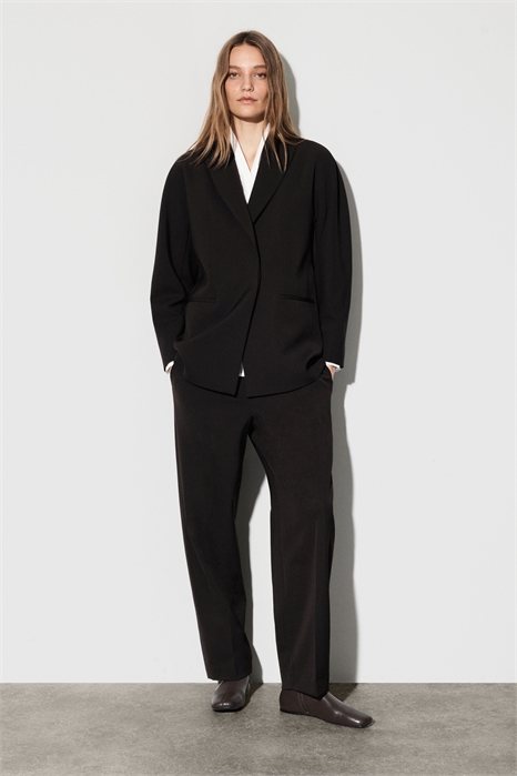 Блейзер с воротником-шалью из шерстяного бленда 1313757001 - Фото 14144821