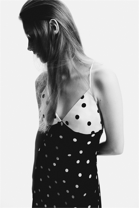 Атласное платье на бретелях 1330025001 - Фото 14146191