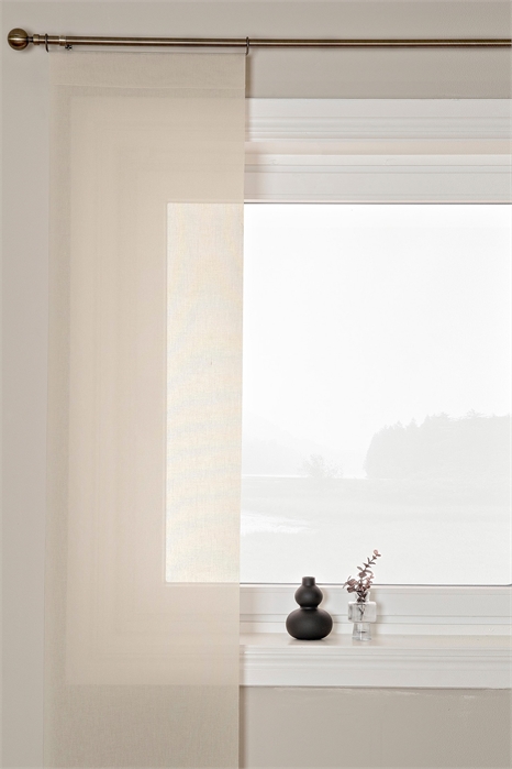 Раздвижная штора с экраном в упаковке 1 шт. артикул 1340319001