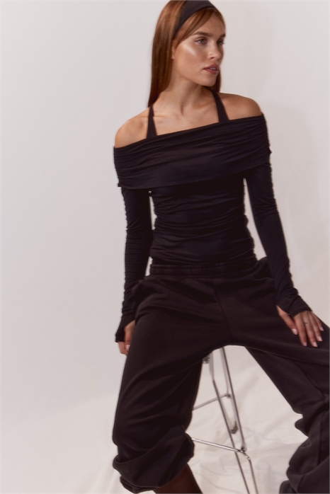 Спортивный топ с отворотом на плечо 1298008001 - Фото 14150231