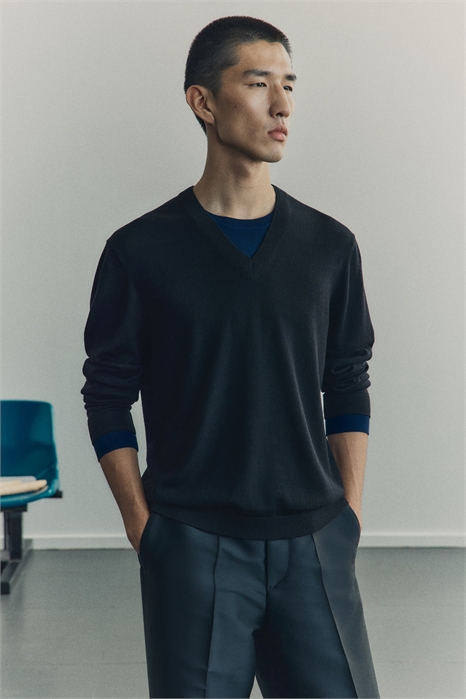 Джемпер из тонкой шерсти Regular Fit артикул 1318861001