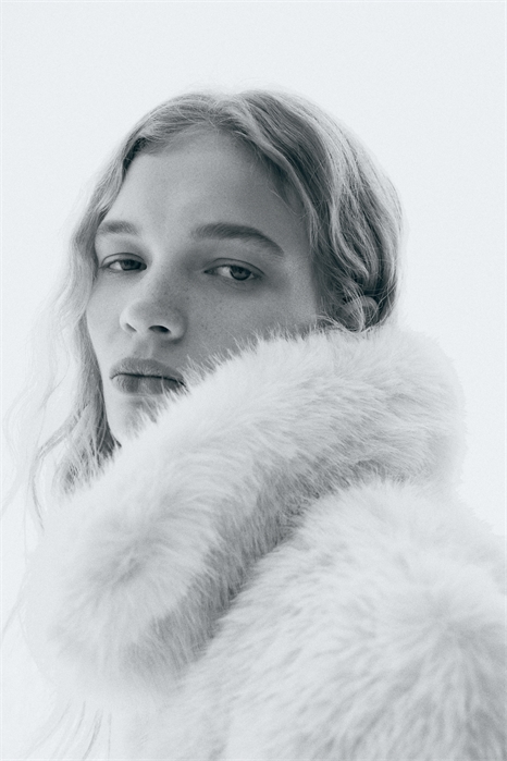 Куртка с накладками на плечах 1315024001 - Фото 14161580