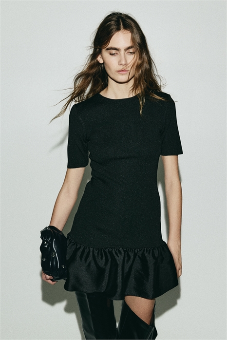 Трикотажное платье артикул 1315067001