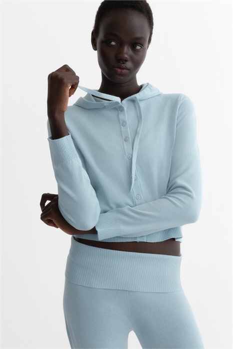 Кардиган с капюшоном артикул 1312008001