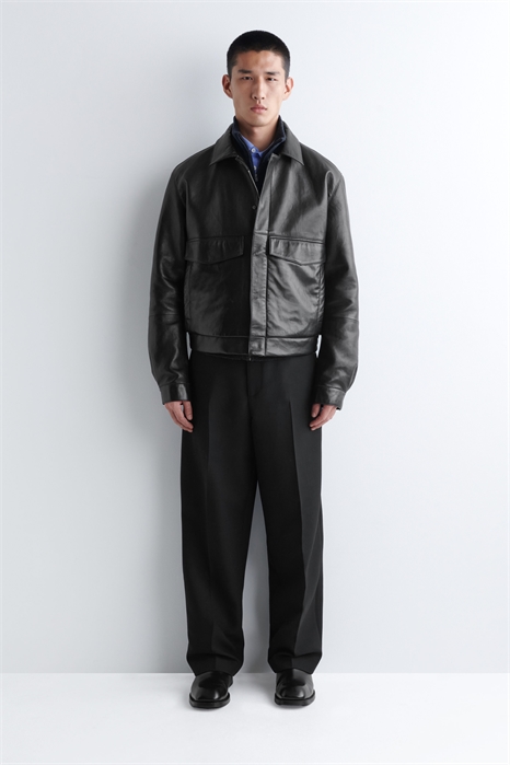 Кожаная куртка-блузон артикул 1301223001