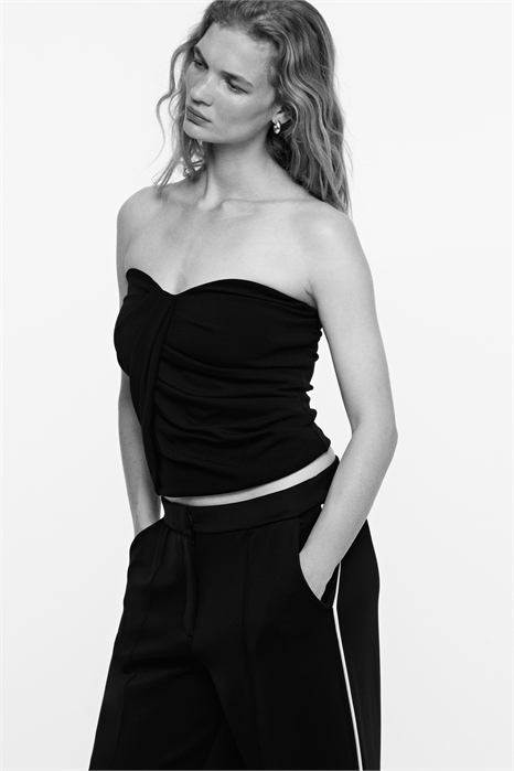 Топ-бандо из интерлока с драпировкой артикул 1340572001