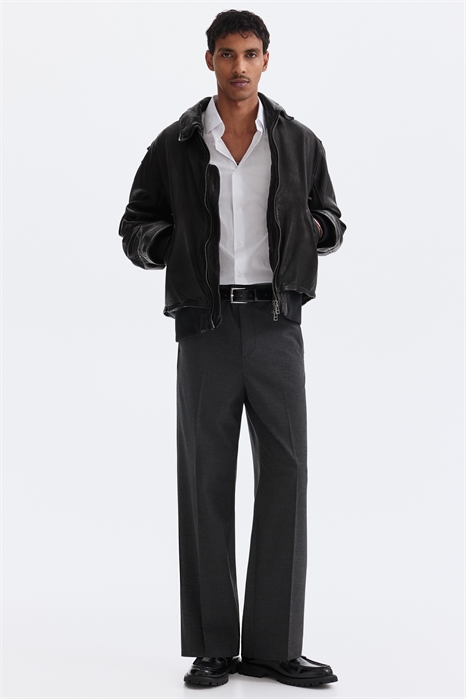 Брюки кроя Relaxed Fit артикул 1311237003