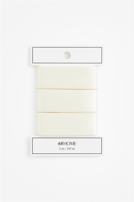 Атласная лента артикул 0672169011