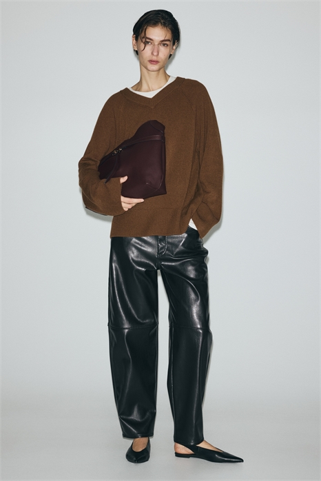 Джемпер из шерсти в стиле оверсайз артикул 1306837004