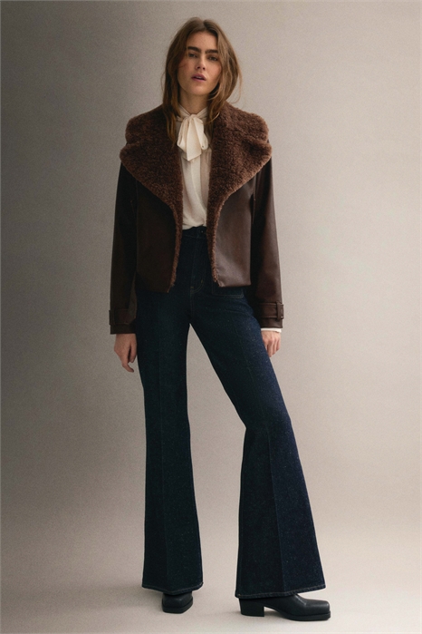 Куртка-косуха с воротником-мишкой артикул 1330362001