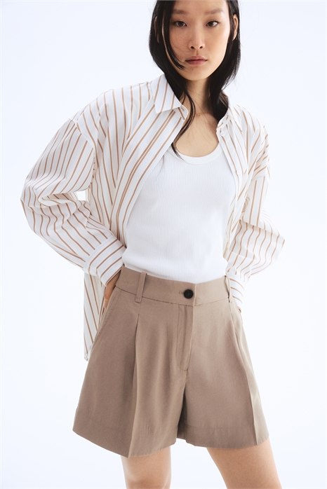 Приталенные шорты артикул 1282562003