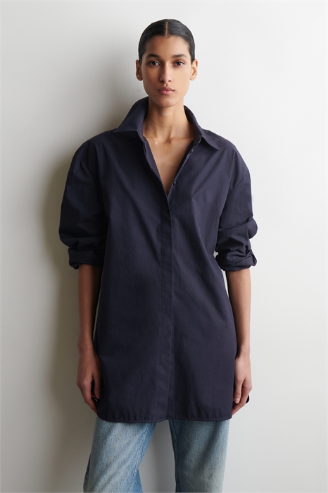 Приталенная хлопковая рубашка артикул 1326257002