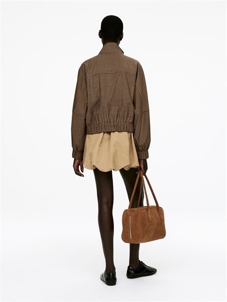 Куртка на молнии в клетку артикул 1301972001