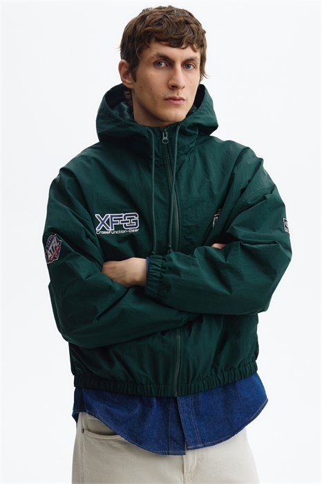 Нейлоновая ветровка артикул 1322691001