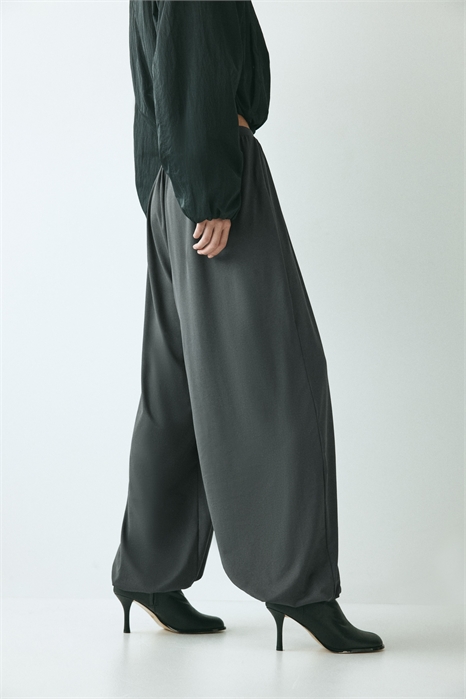 Брюки-баллоны артикул 1332420002