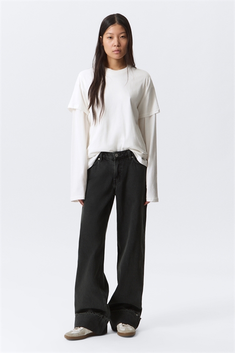 Джинсы с широкими штанинами и манжетами, низкой посадкой и свободным кроем артикул 1322192001