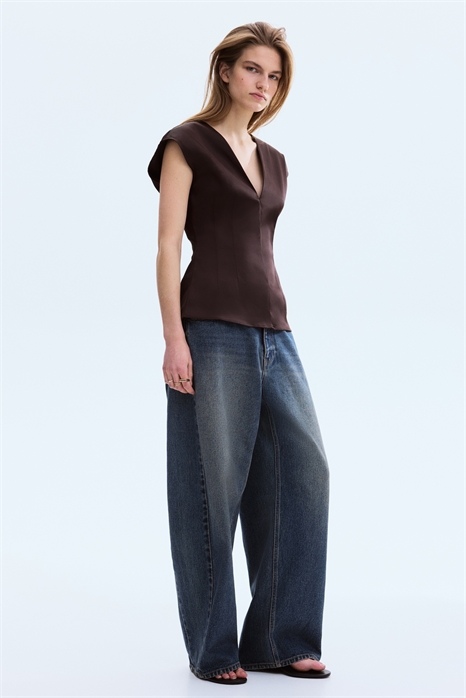 Топ с V-образным вырезом артикул 1331272001