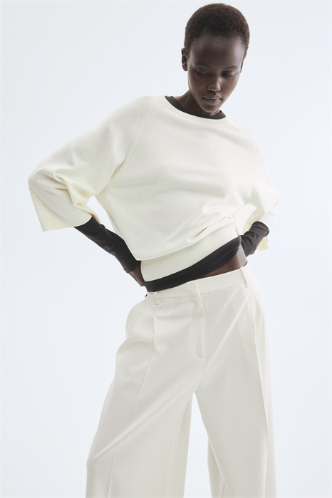 Топ из тонкой вязки артикул 1332120003