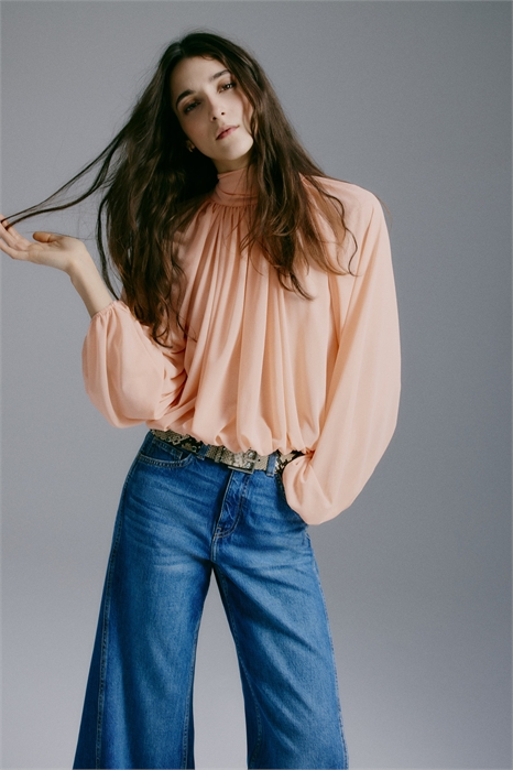 Блузка с завязками на шее артикул 1334060002