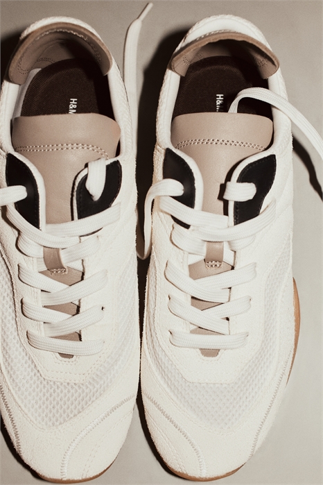 Кроссовки артикул 1324713001