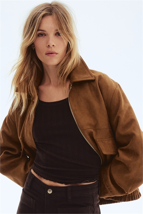 Топ из трикотажа с ажурным узором артикул 1324031001