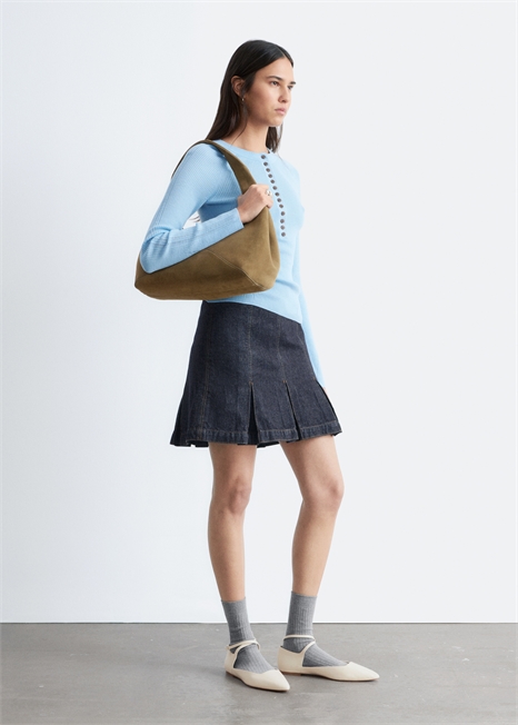 Кожаные балетки с перекрещивающимися ремешками артикул 1324081004