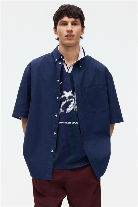 Рубашка Оксфорд с короткими рукавами и свободным кроем артикул 1332299002