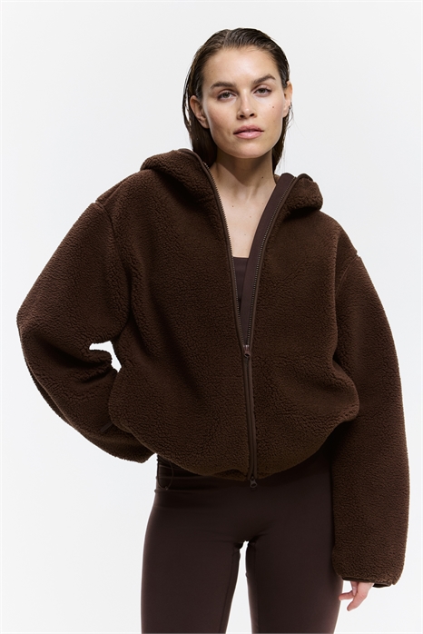 Спортивная куртка с капюшоном и свободным кроем артикул 1336414001