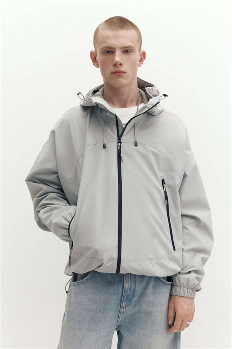 Легкий дождевик с капюшоном артикул 156230165