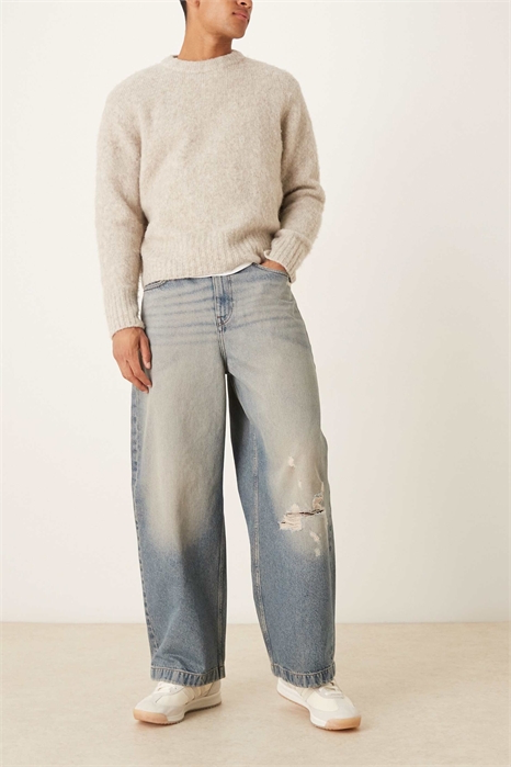 Джинсы с расклешенными штанинами артикул 149854355