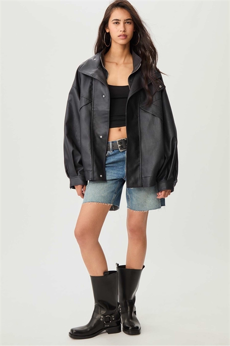 Куртка из искусственной кожи свободного кроя артикул 151930553