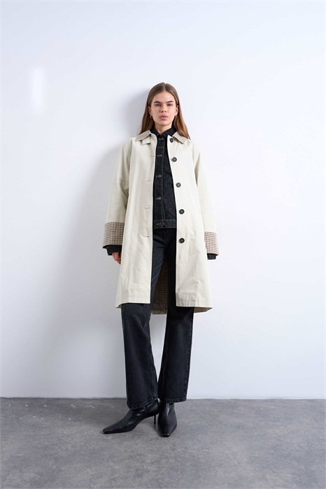 Чистый передний вырез с контрастной клеткой артикул 151962008