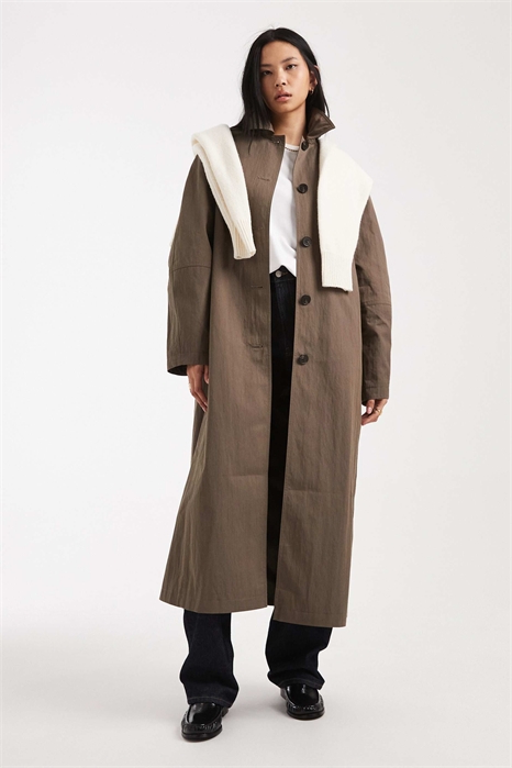 ASOS DESIGN Длинный тренч с высоким поясом и складками артикул 151220615