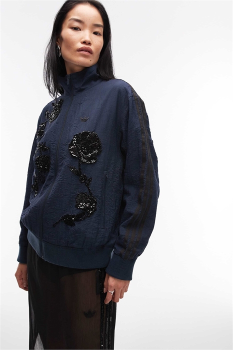 Спортивная куртка с декоративными элементами артикул 150669339