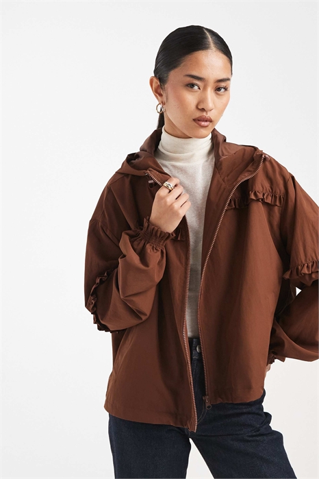 Ветровка с оборками и затянутой талией артикул 151337675