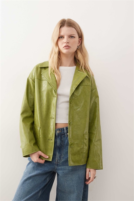 Блейзер свободного кроя под кожу артикул 152672066