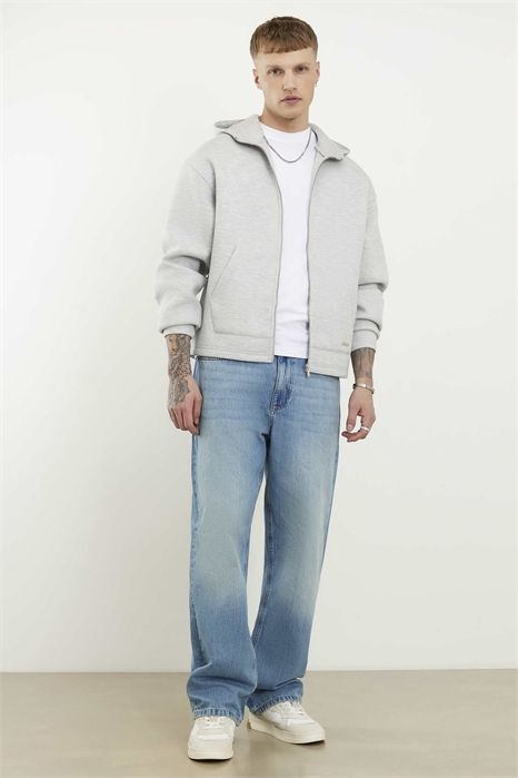 Джинсы свободного кроя артикул 155848148