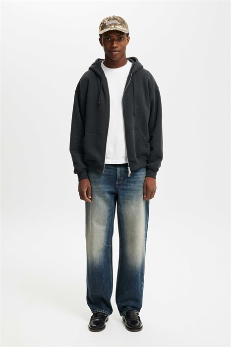 Джинсы-багги артикул 150596489