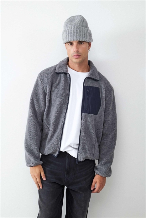 Флисовая куртка серого цвета артикул 155494530