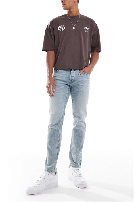 Джинсы Glenn slim светлого цвета артикул 147697568