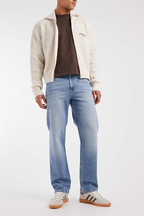 Широкие джинсы прямого кроя артикул 154635389