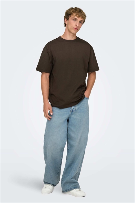 Джинсы с широкой посадкой артикул 156257675